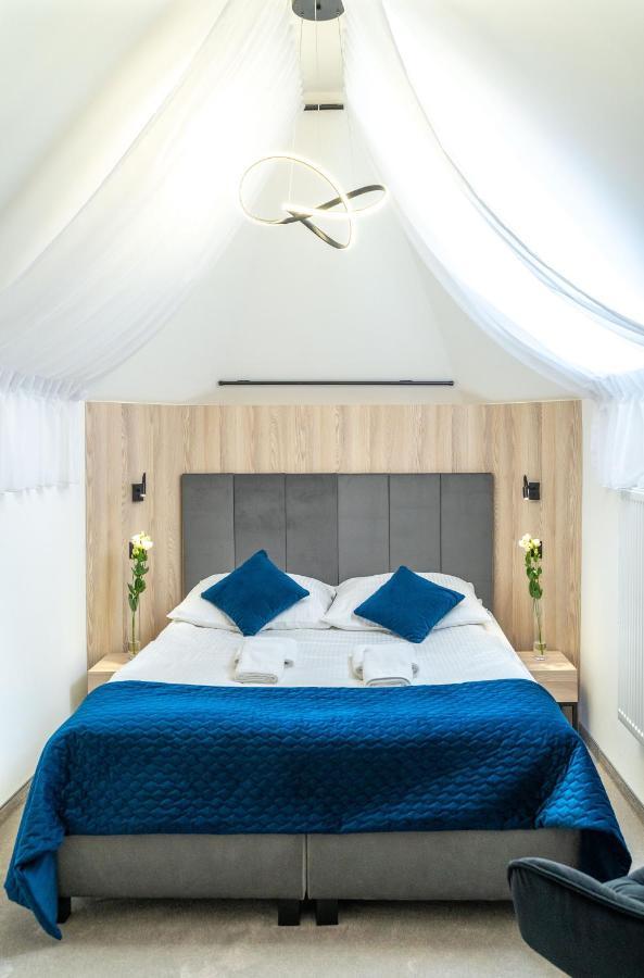 Hotel Alpin Щирк Экстерьер фото