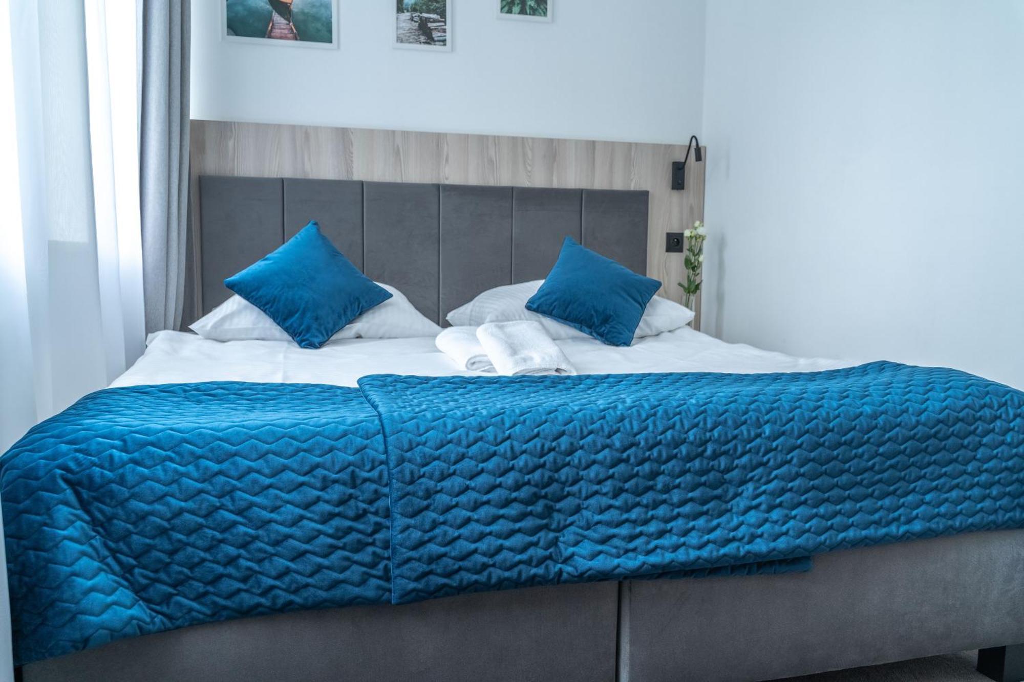 Hotel Alpin Щирк Экстерьер фото